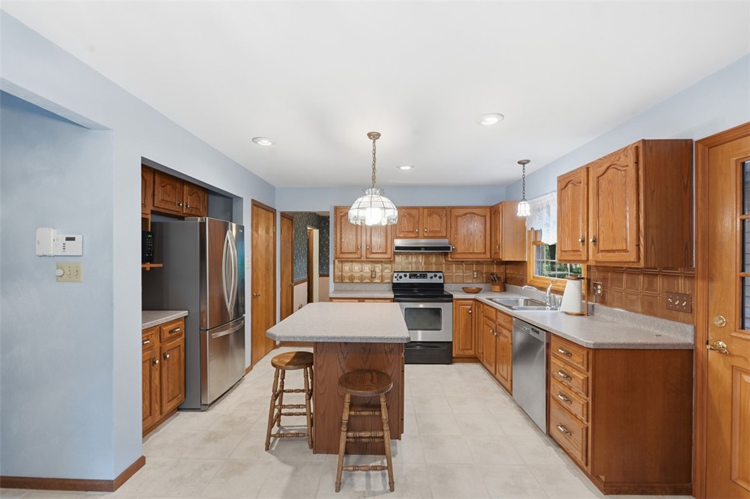 137 Spring Valley Rd