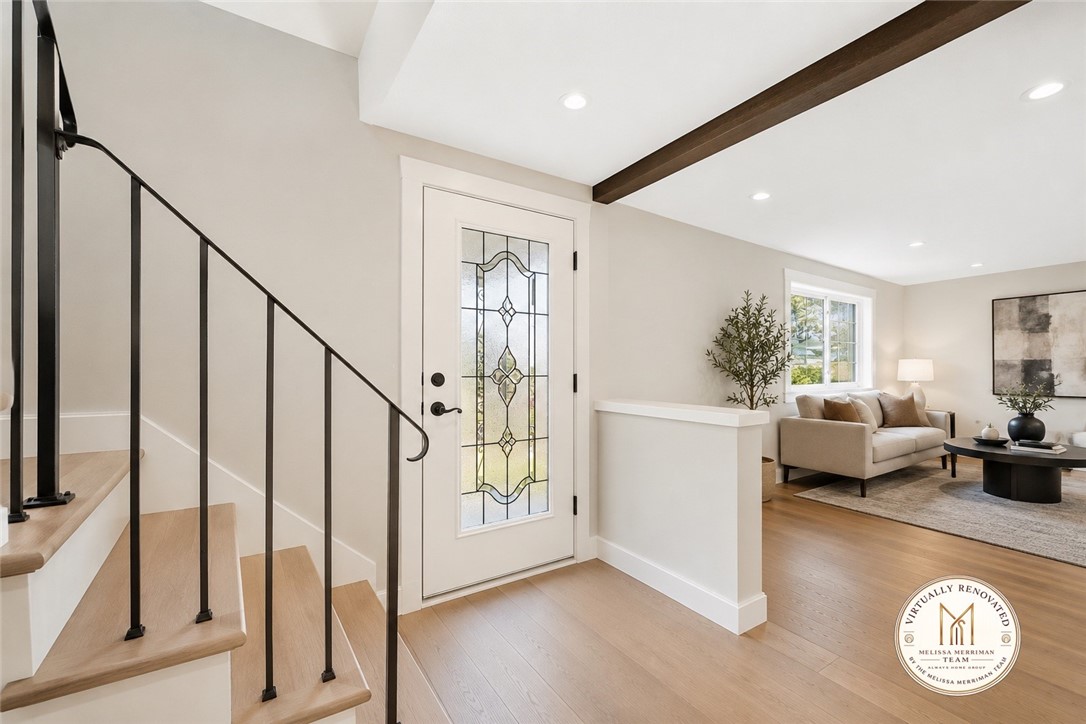 1212 Mountain View Dr