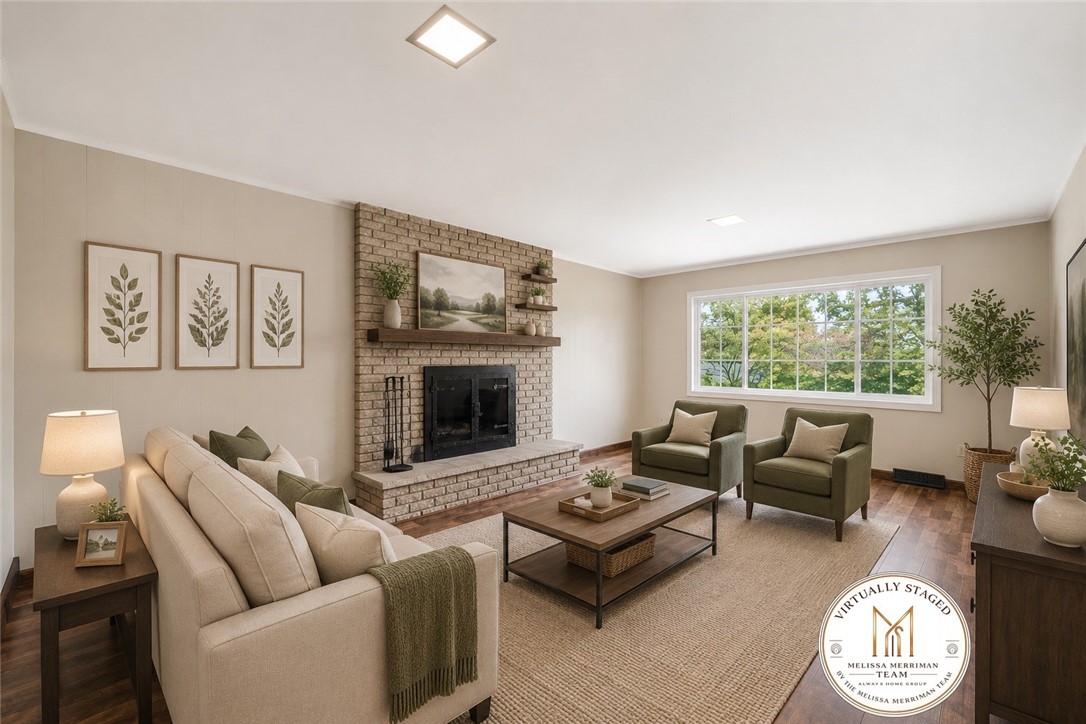 1212 Mountain View Dr