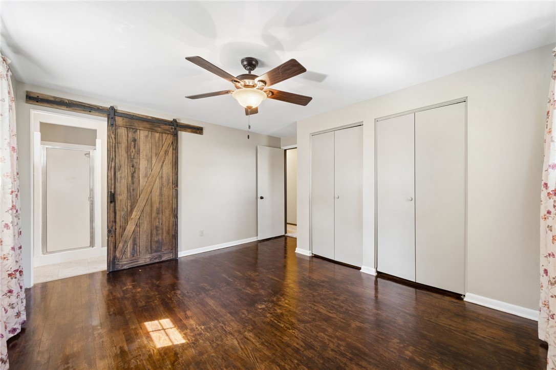 1212 Mountain View Dr