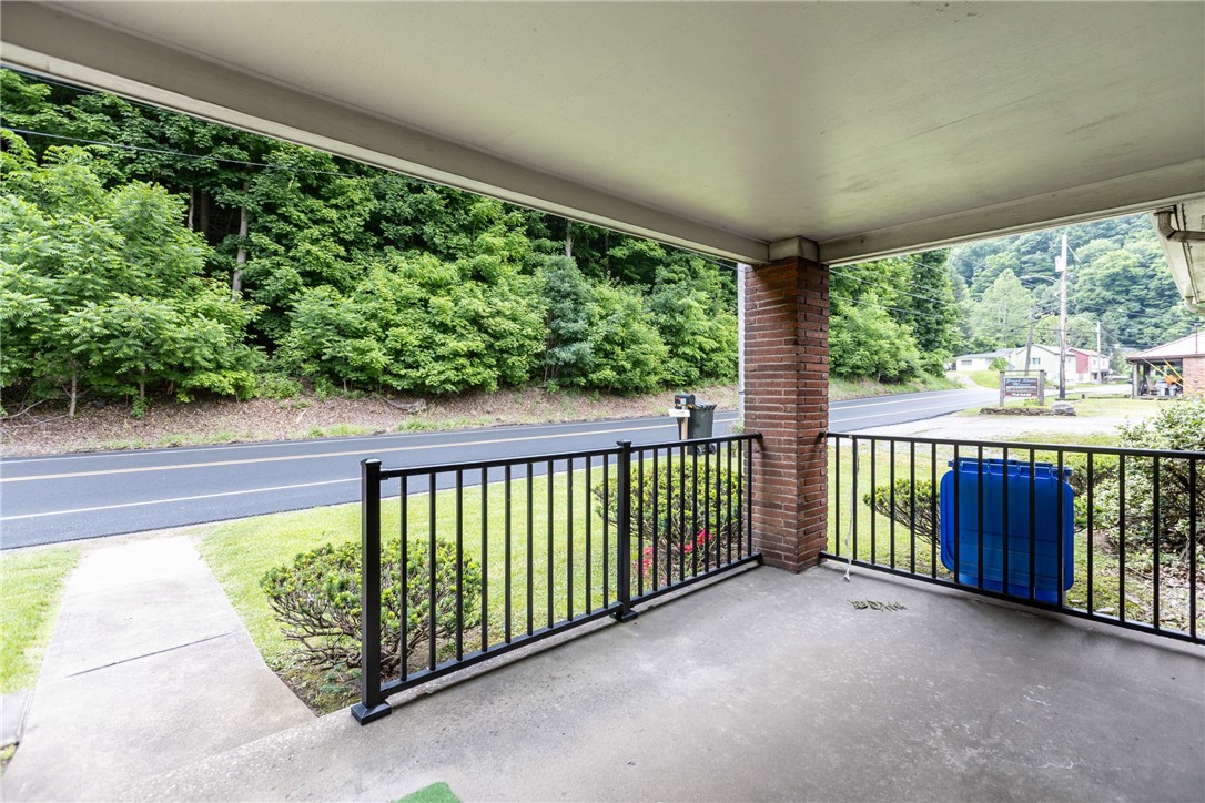 1409 Boston Hollow Rd