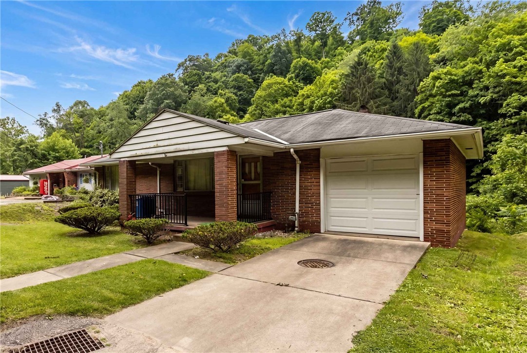 1409 Boston Hollow Rd