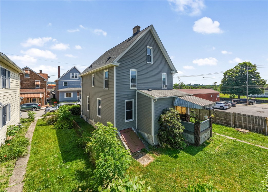 308 Pine St