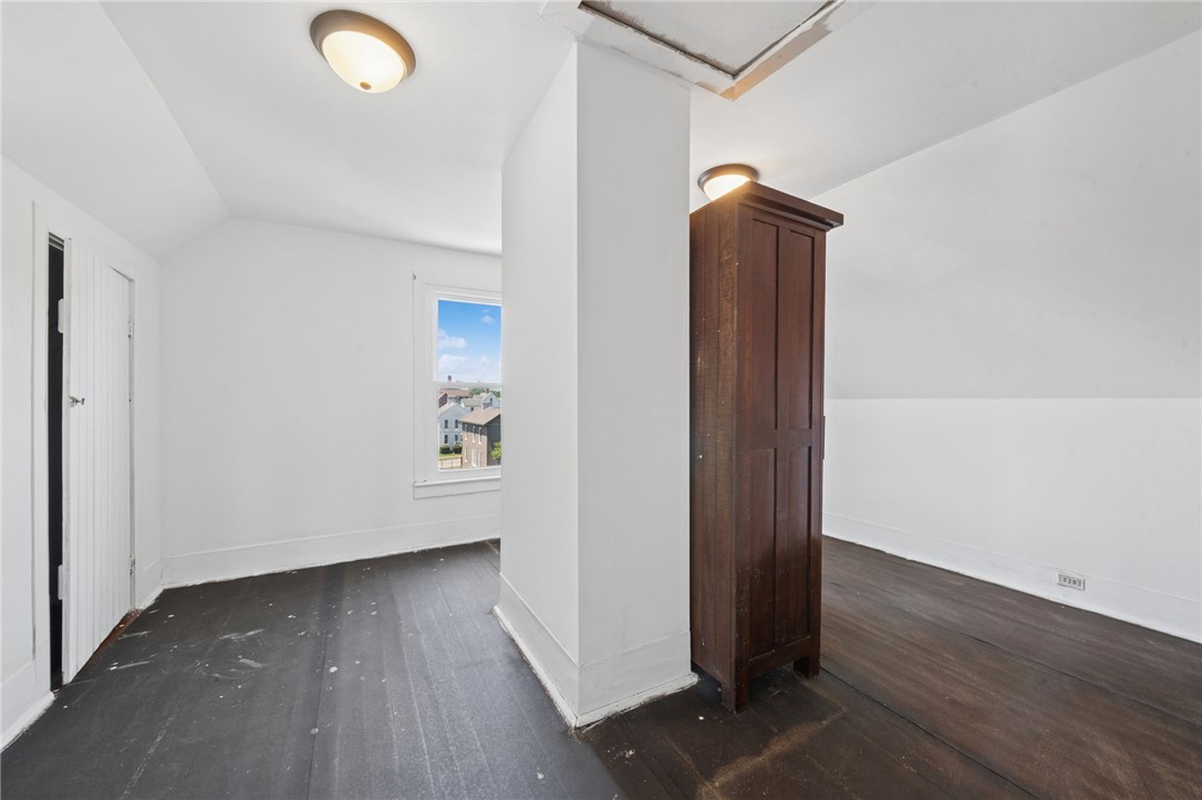 308 Pine St