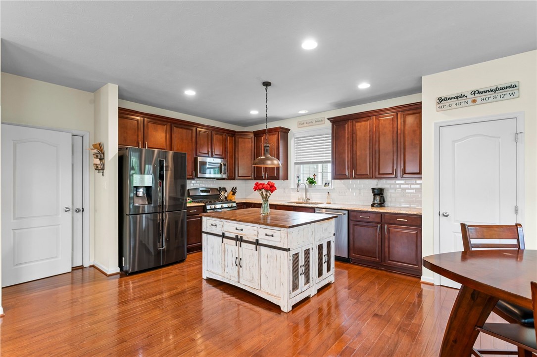 217 Old Hickory Rd