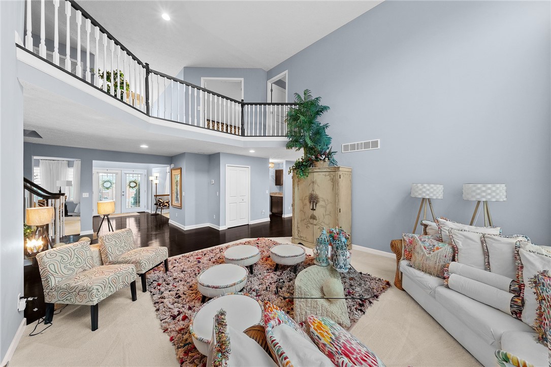 603 Oak Tree Ct
