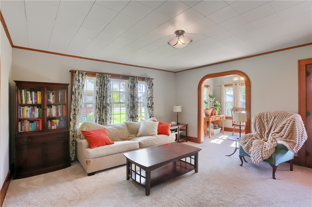 37 Bestview Ave