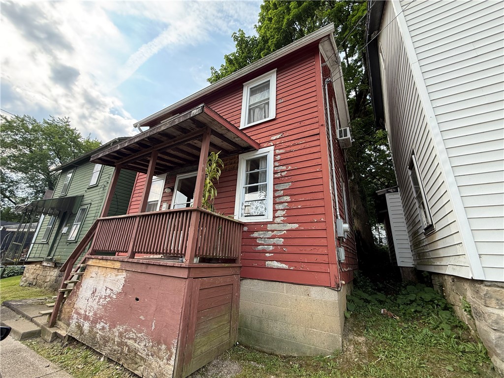 1345 New St