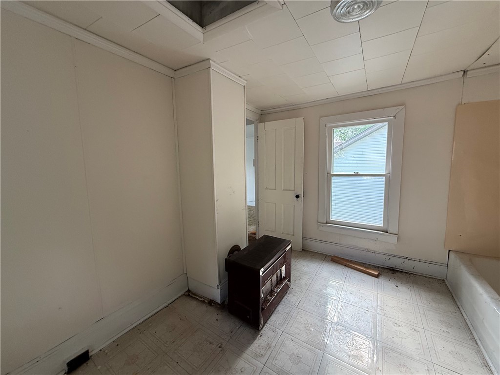 1343 New St
