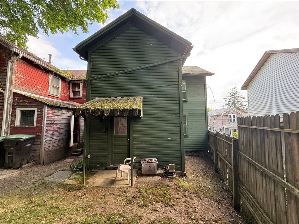 1343 New St