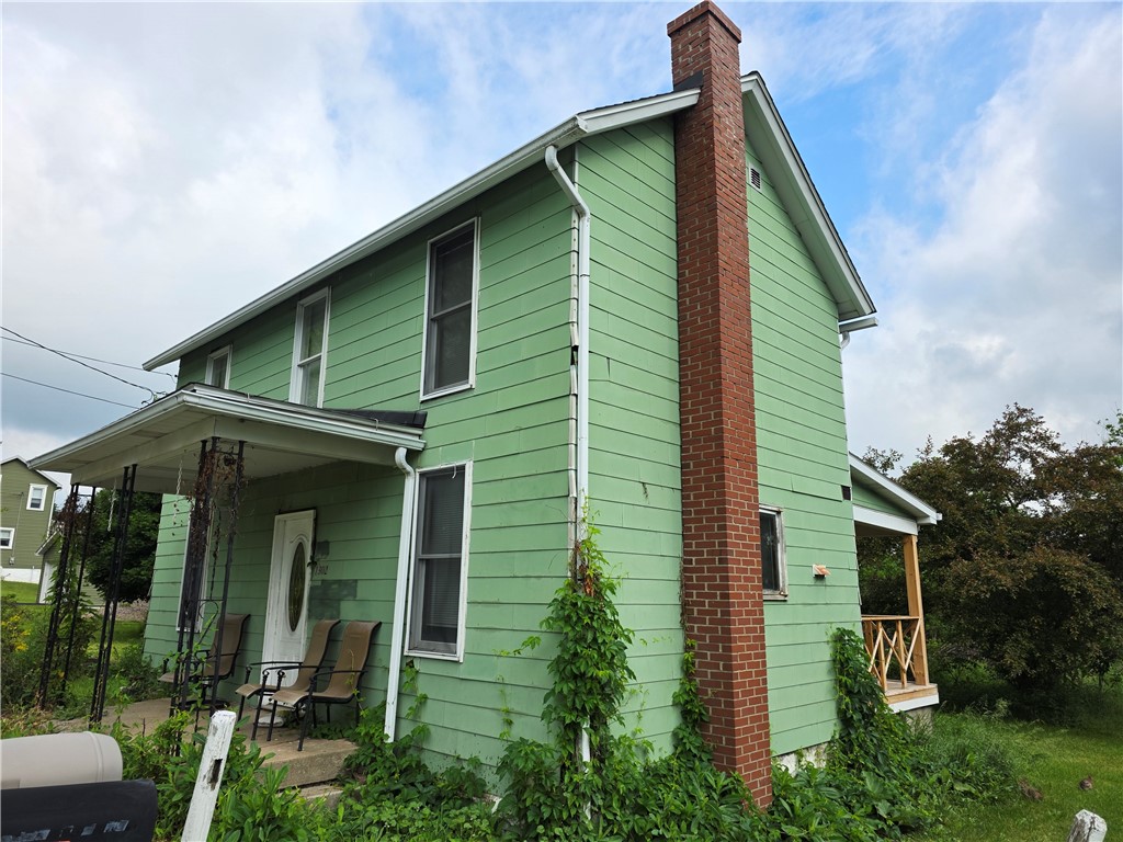 1302 Oaklawn Dr