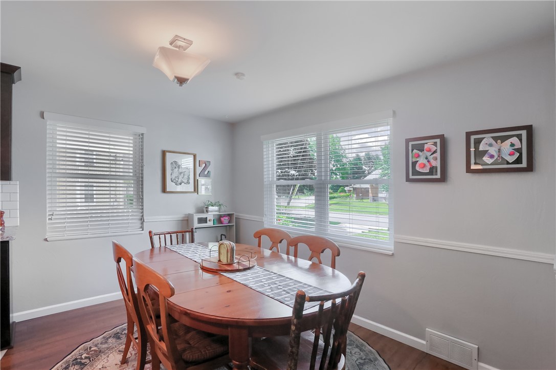 141 E Wedgewood Dr