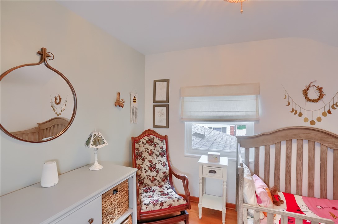 141 E Wedgewood Dr