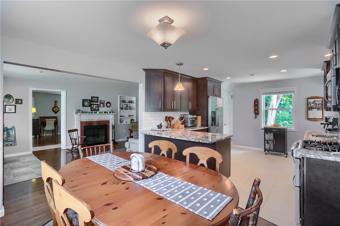 141 E Wedgewood Dr