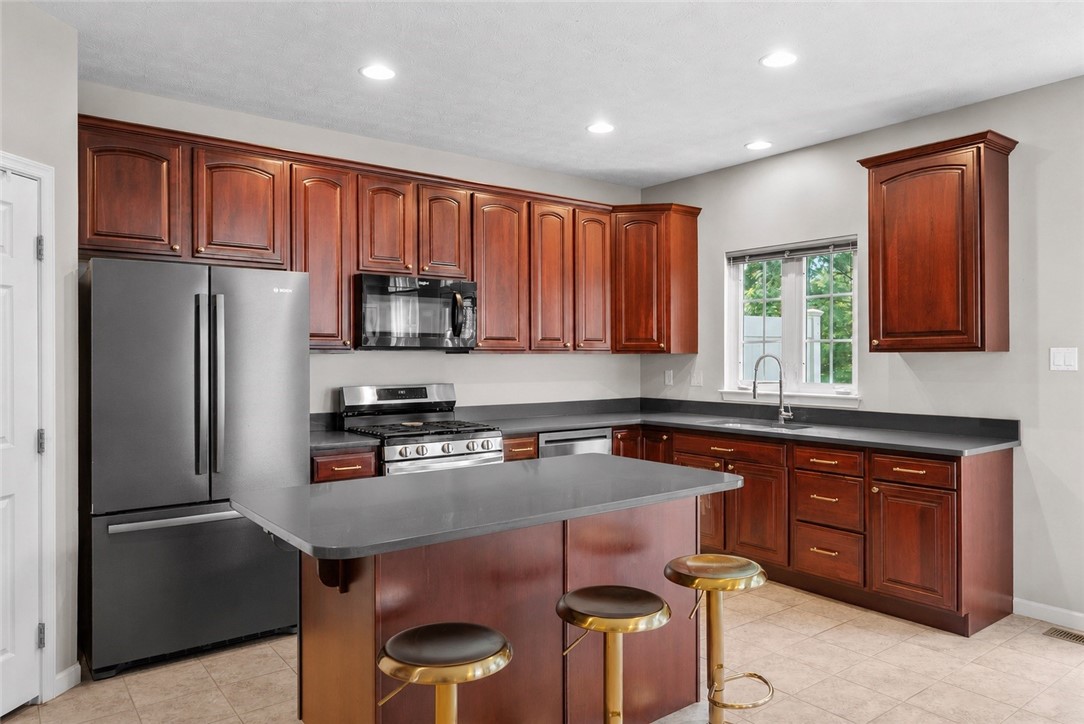325 Wealdstone Rd
