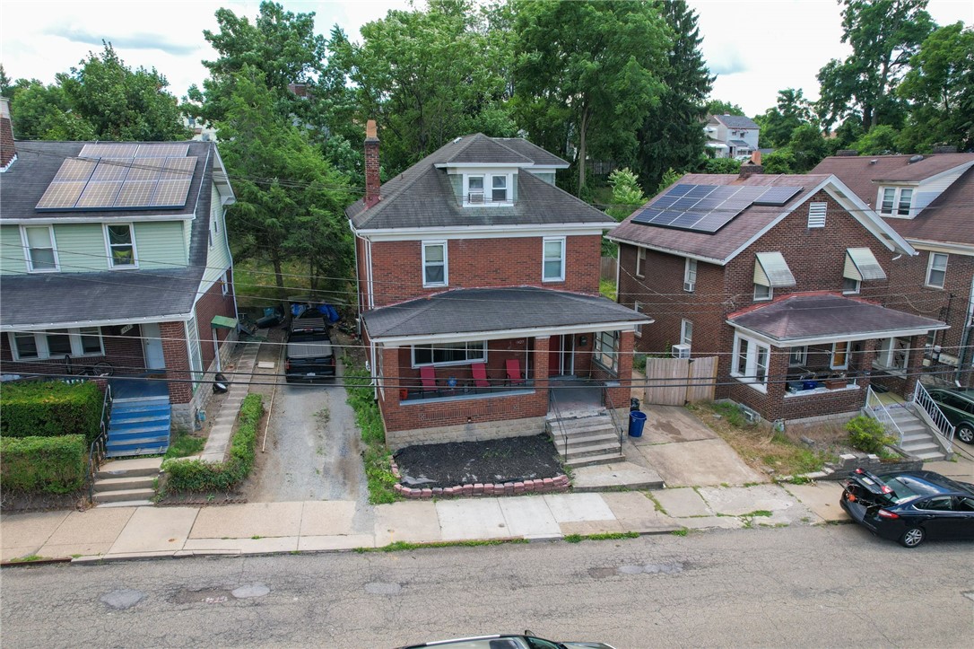 1425 Forsythe St