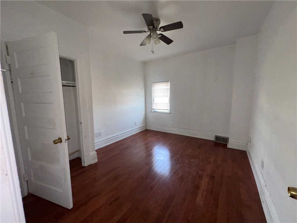 340 Park Rd