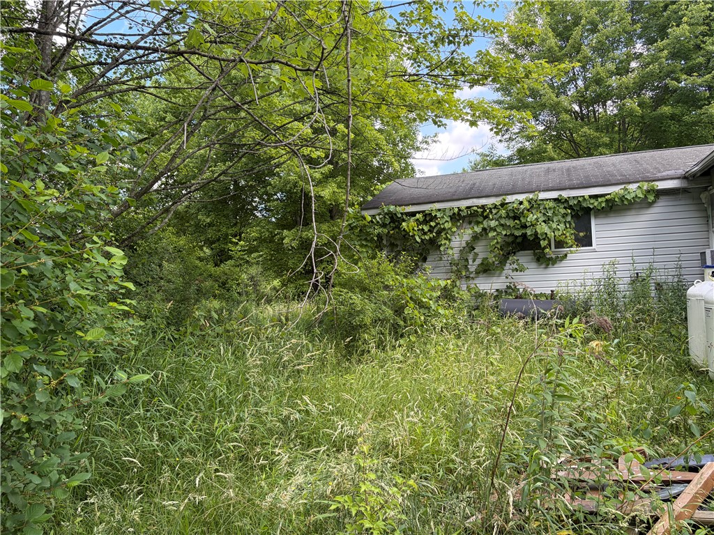 1370 Hoffman Ln