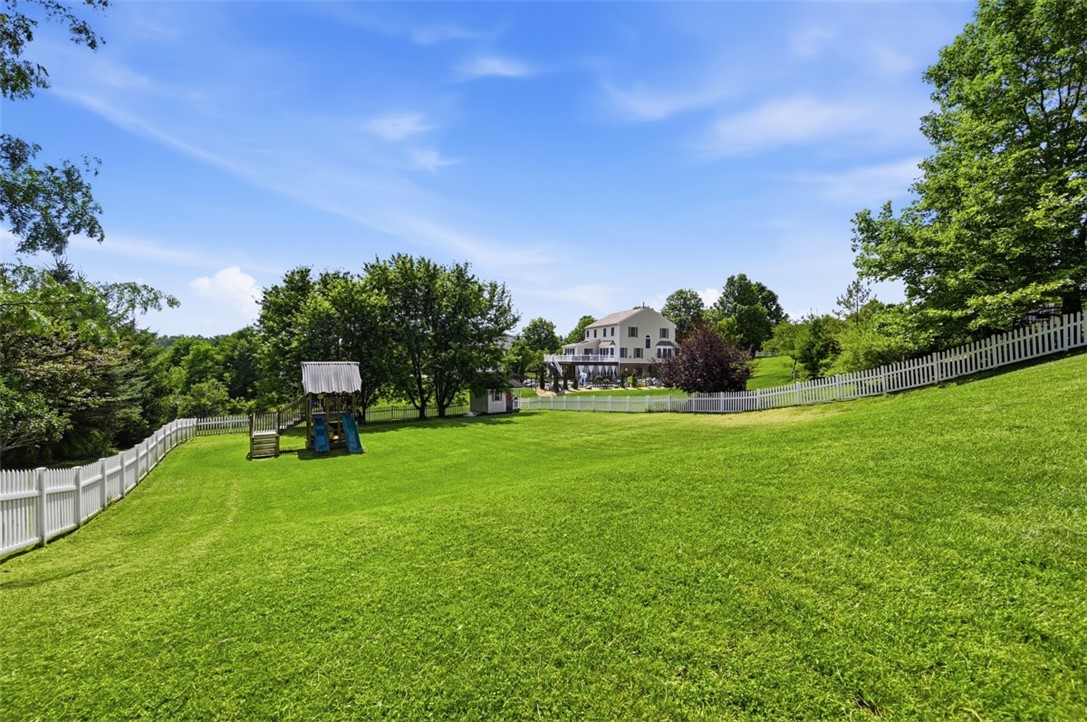 119 Walnut Dr