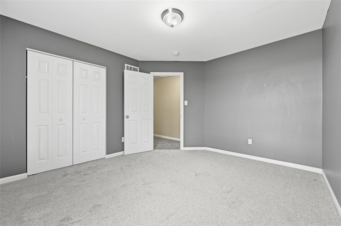 119 Walnut Dr