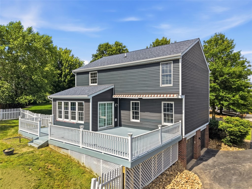 119 Walnut Dr