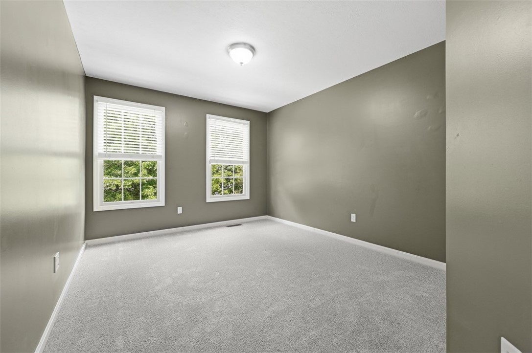119 Walnut Dr
