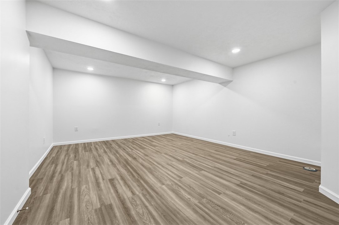 119 Walnut Dr