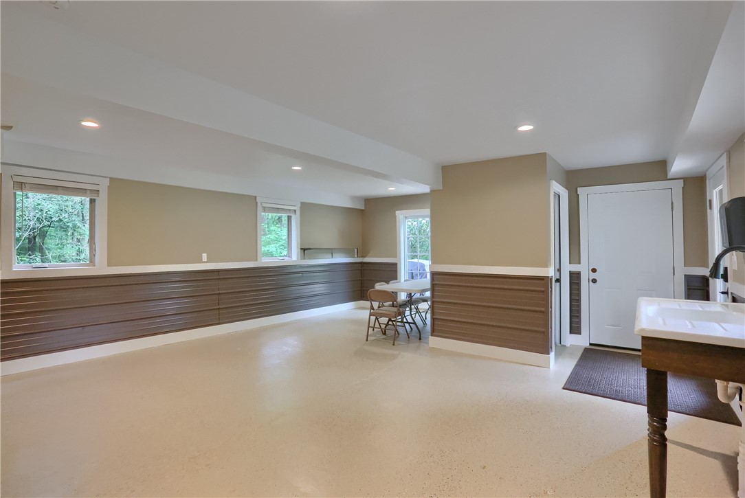 482 Shadyrest Rd