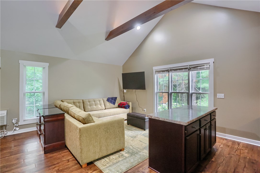 482 Shadyrest Rd
