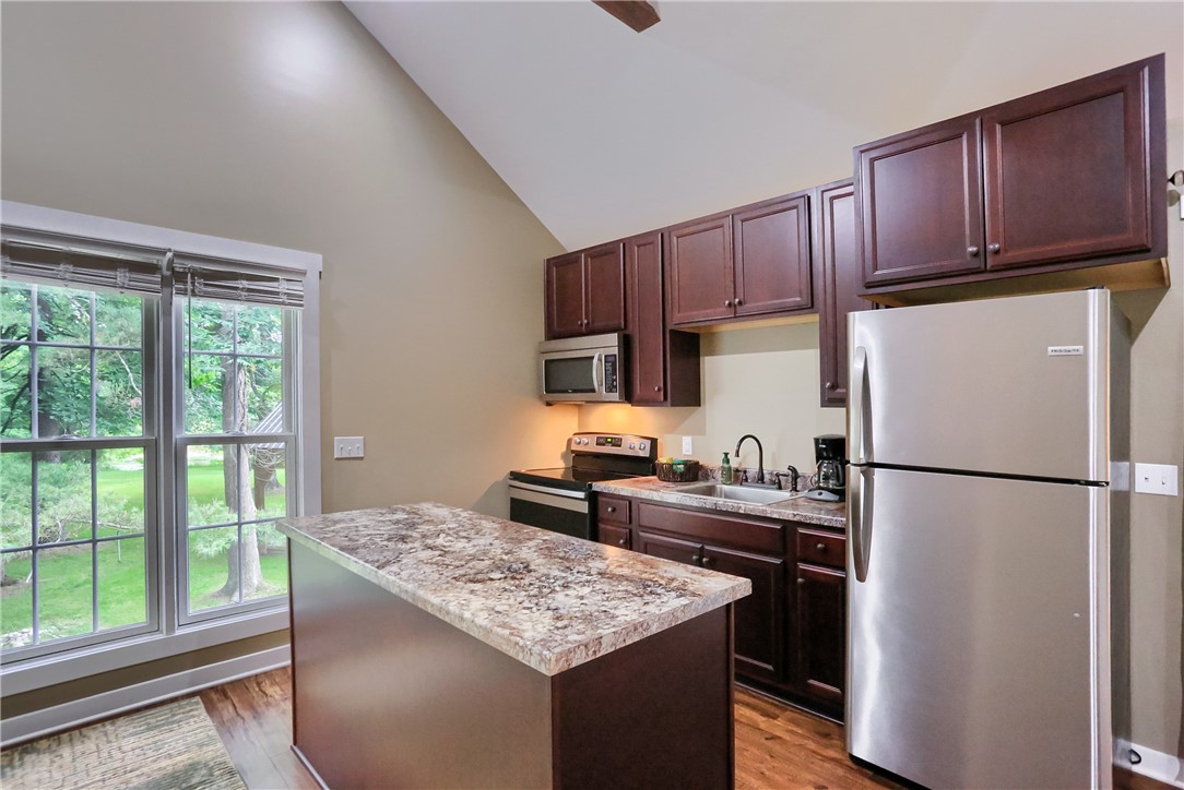 482 Shadyrest Rd