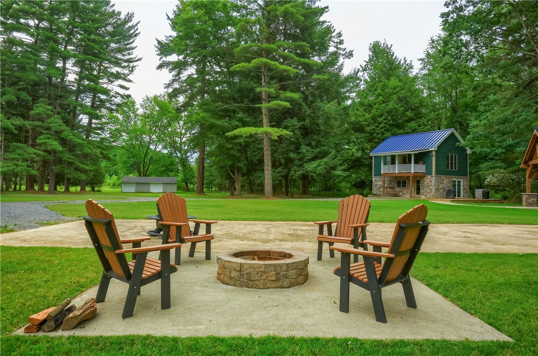 482 Shadyrest Rd