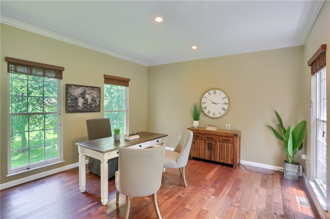 1642 Oakleaf Ln