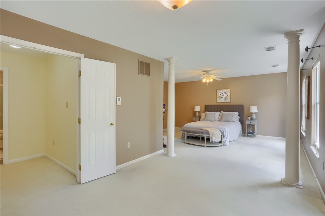 1642 Oakleaf Ln