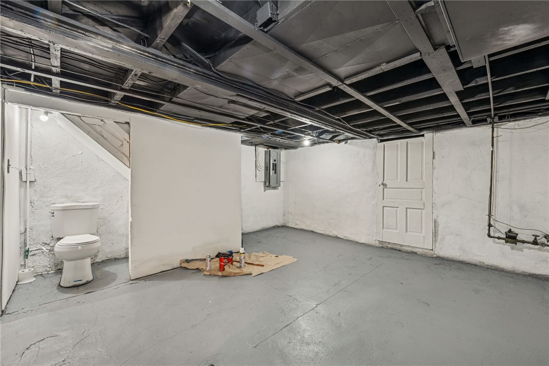 17 13th St