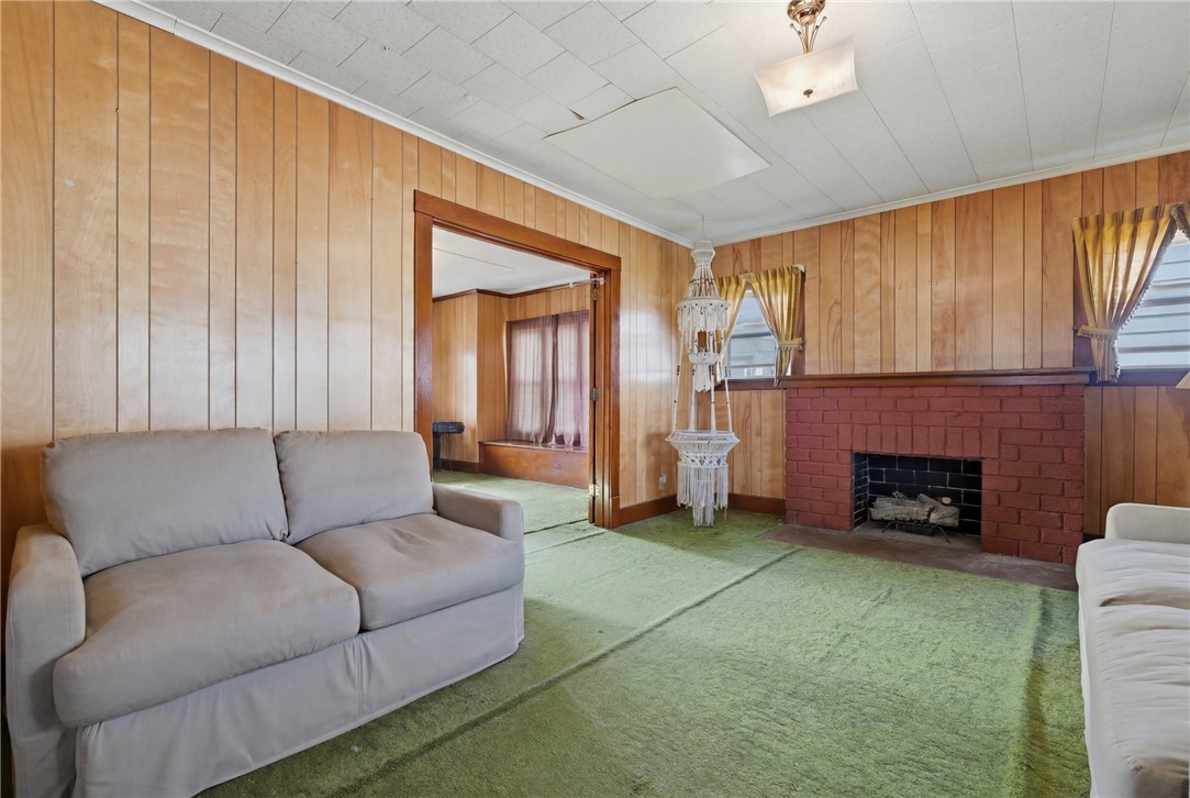 433 S Oakland Ave