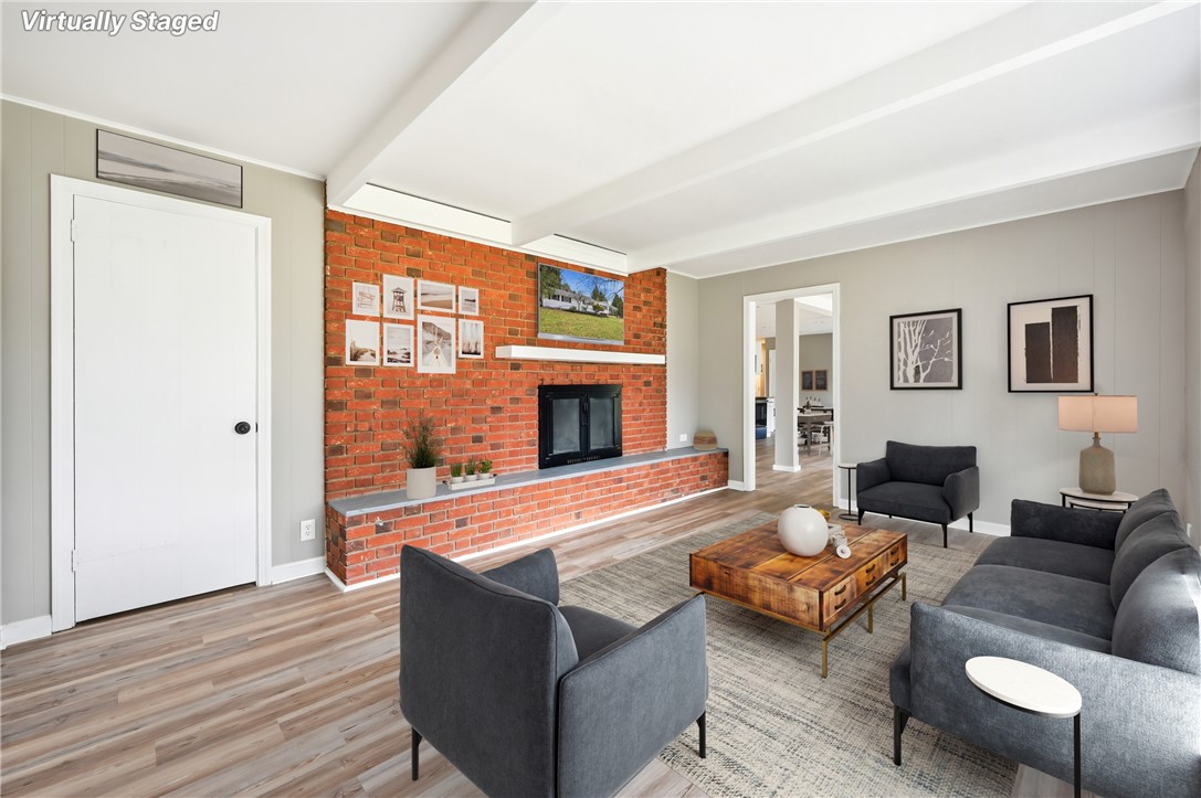 2894 Shadylane Dr
