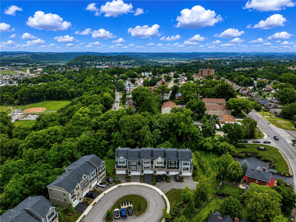 180 Laurel Place Ln