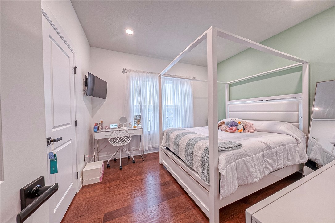 180 Laurel Place Ln