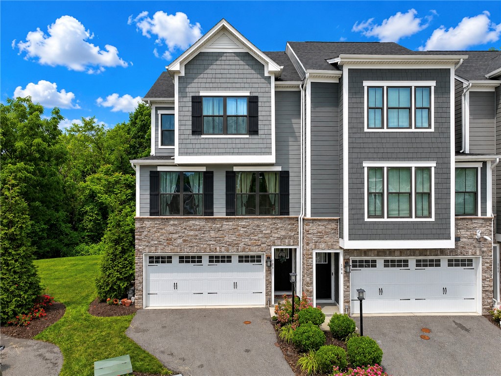 180 Laurel Place Ln