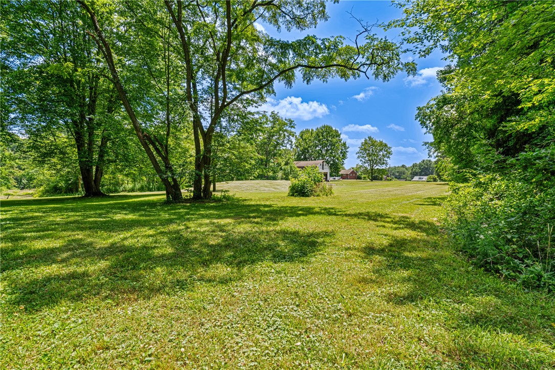 642 Wallace Run Rd