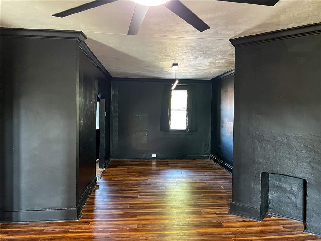 409 Vine St