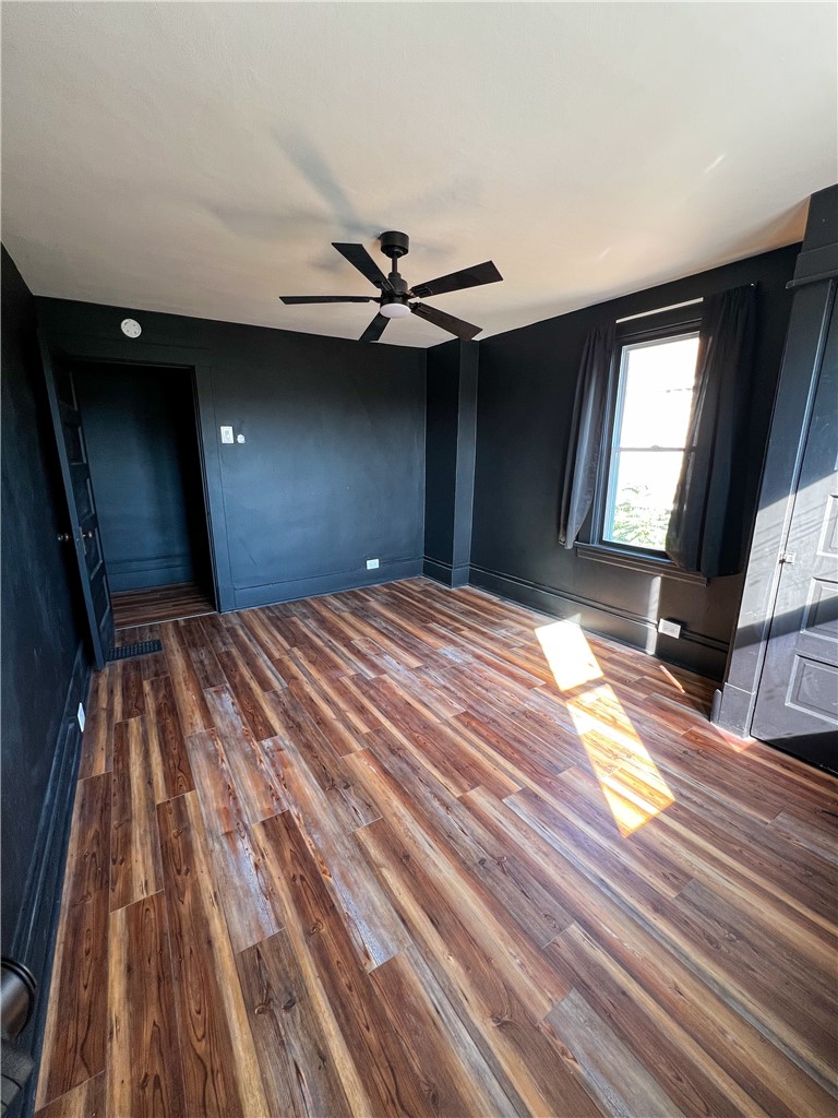 409 Vine St