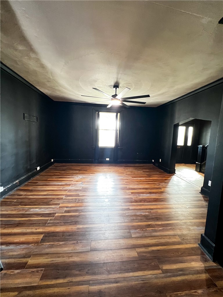 409 Vine St