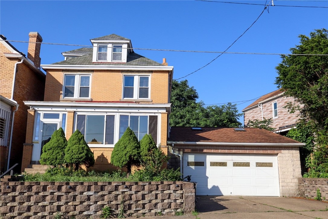 409 Vine St