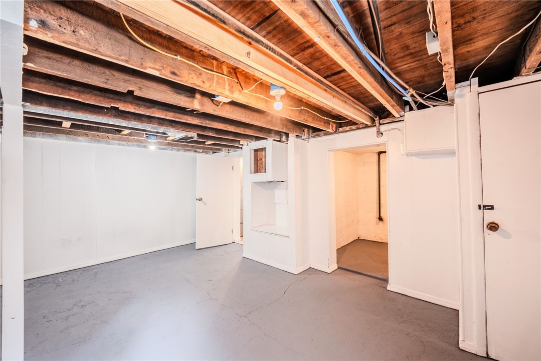 12 Wabash Ave