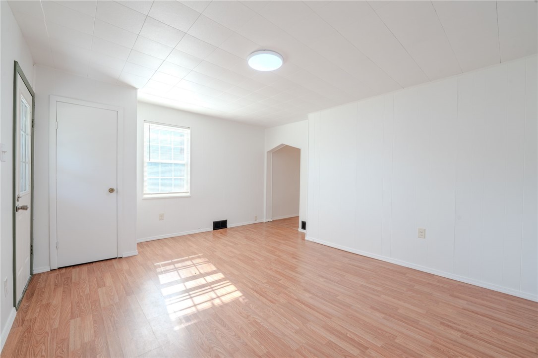 12 Wabash Ave