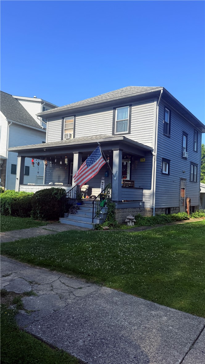 556 Spruce Ave
