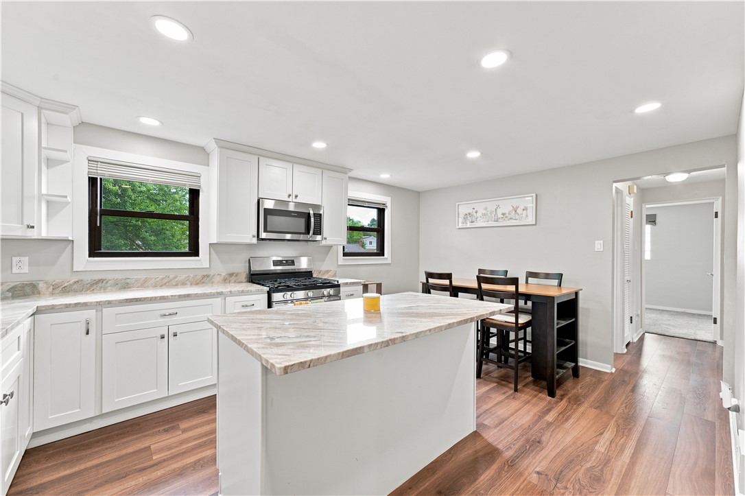 1431 Oak Dr