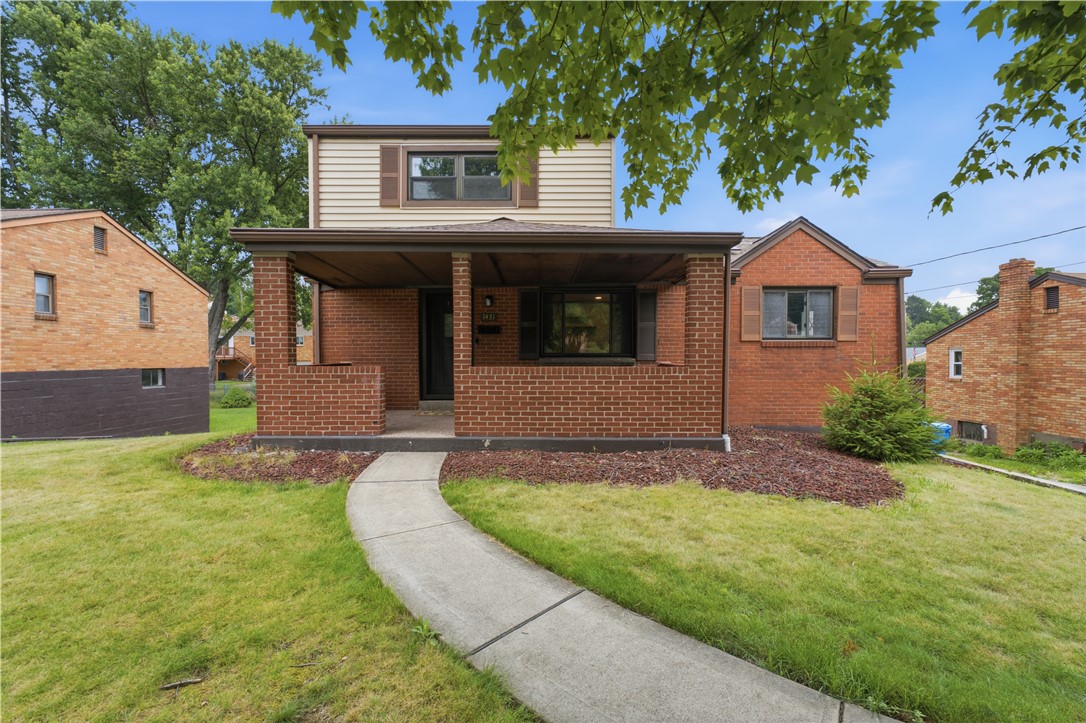 1431 Oak Dr