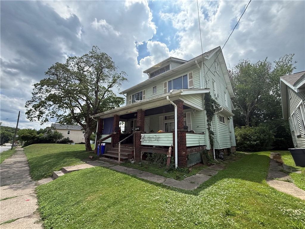 1108 Cunningham Ave